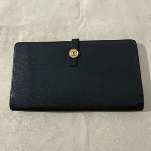 CHANEL Black wallet with Gold Accent